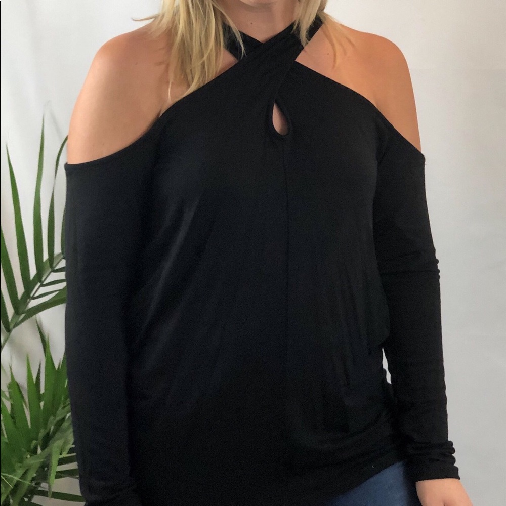 Cross strap black long sleeve